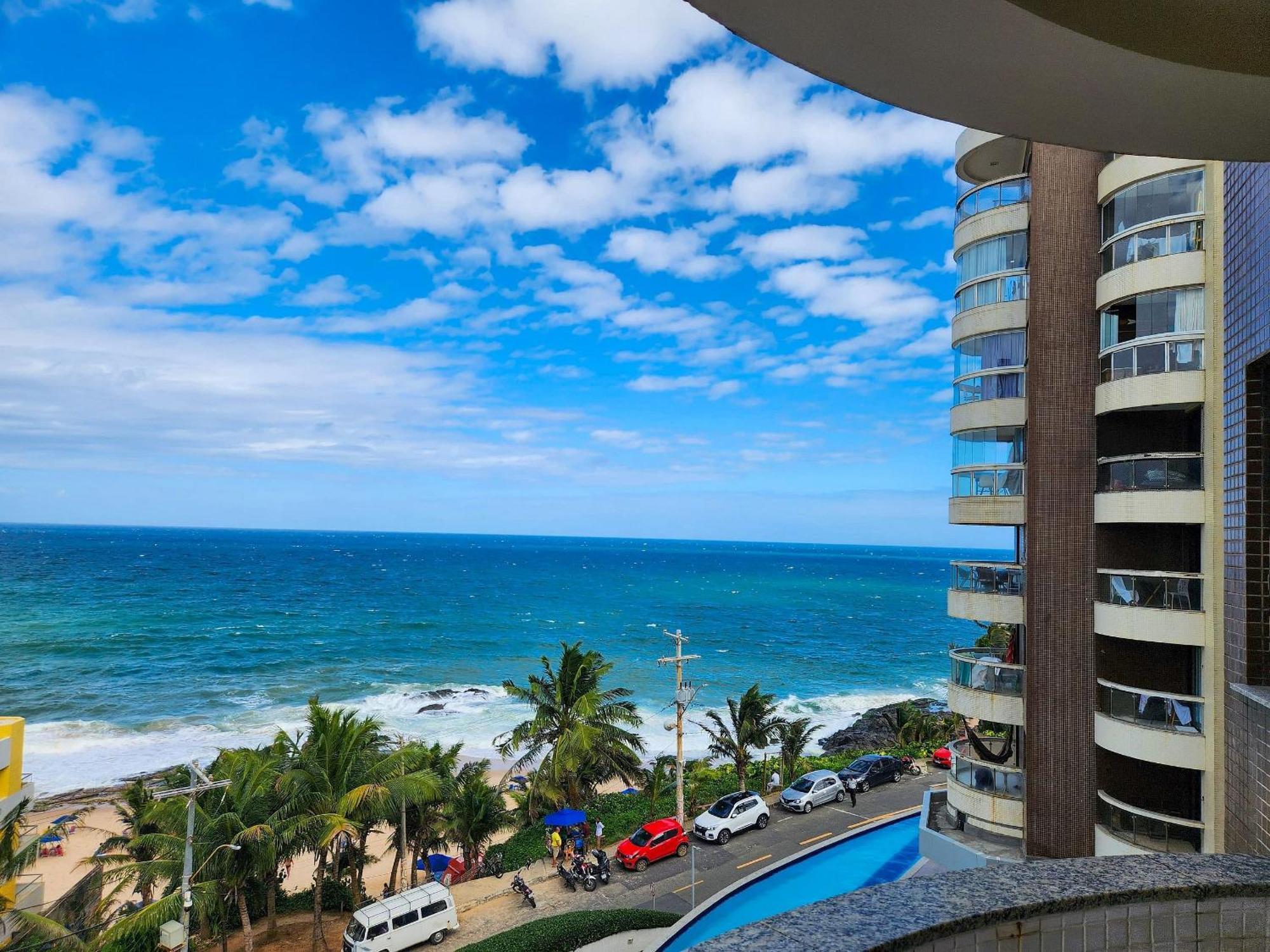 Predio A Beira-Mar, Na Melhor Localizacao Do Rio Vermelho. Salvador da Bahia Exterior foto